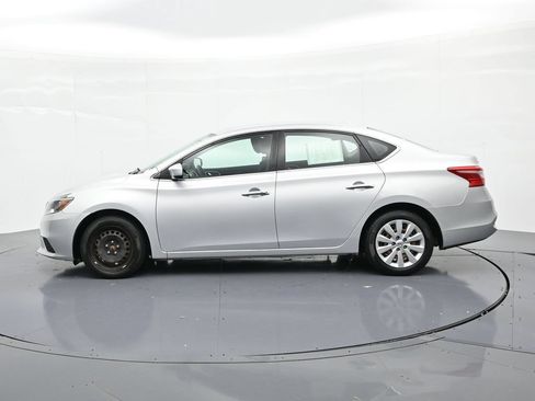 Used 2017 Nissan Sentra SV FWD image 9