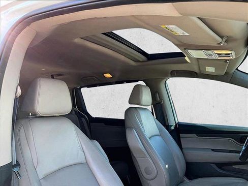 Used 2024 Honda Odyssey EX-L image 16