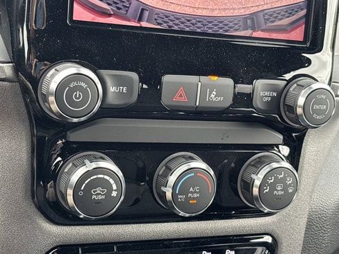 New 2026 RAM 1500 Classic Warlock image 31