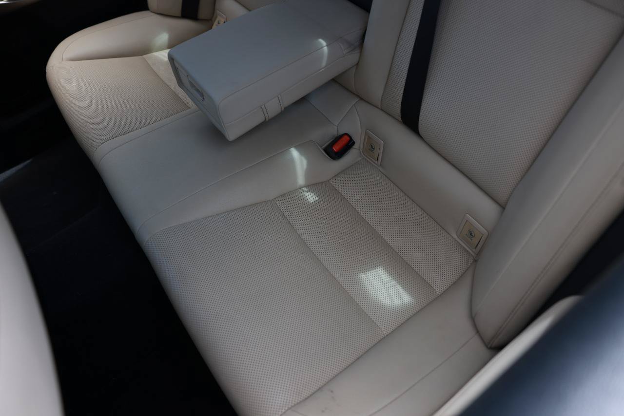 Used 2015 Lexus IS 250 RWD image 10