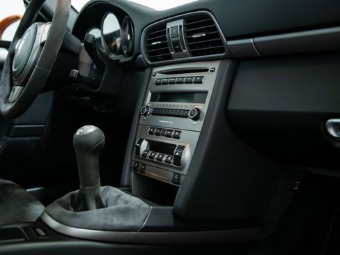 Used 2007 Porsche 911 GT3 RS RWD image 33