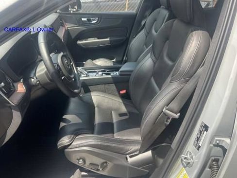 Used 2024 Volvo XC60 B5 Ultimate w/ Protection Package Premier AWD/4WD image 5