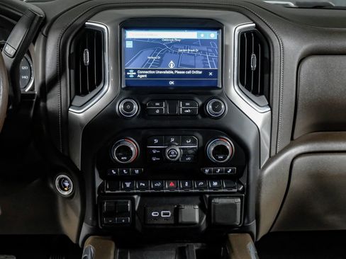 Used 2022 Chevrolet Silverado 3500 LTZ w/ LTZ Convenience Package image 24