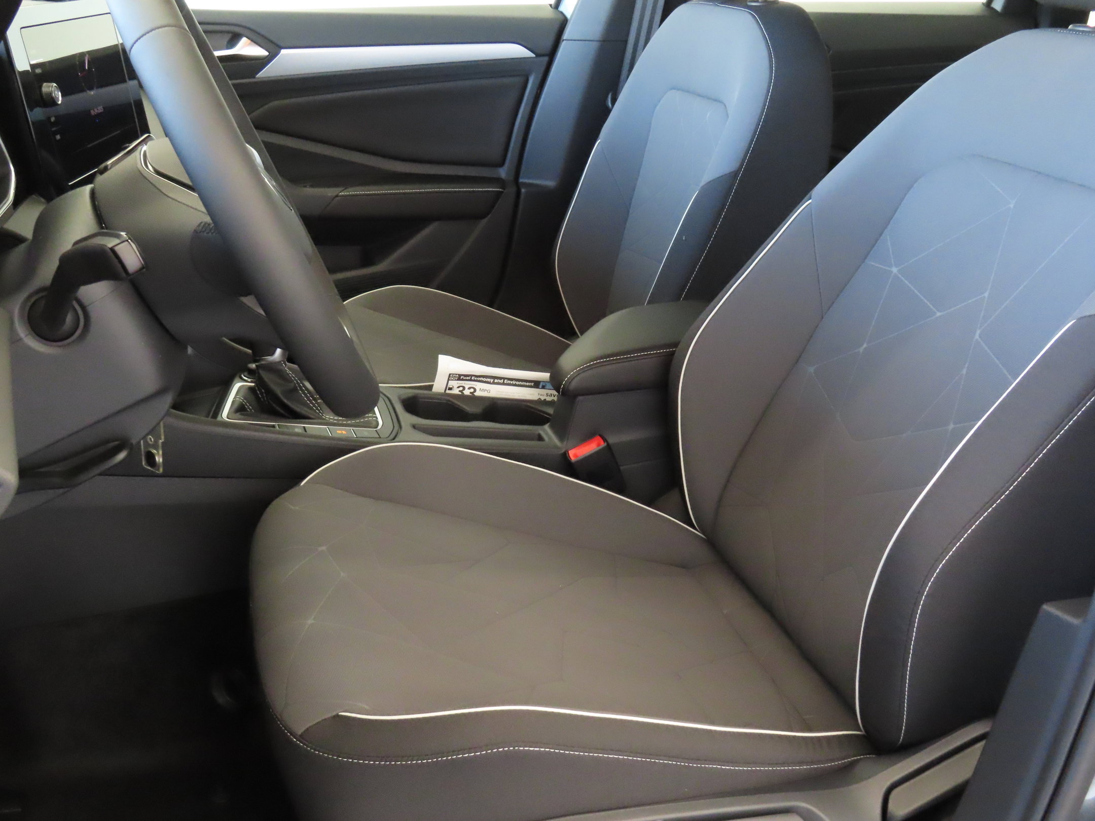 Used 2026 Volkswagen Jetta Sport FWD image 11