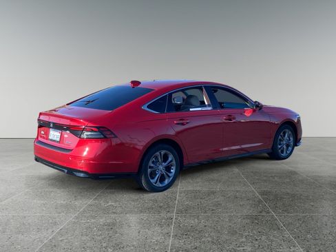 Used 2023 Honda Accord EX-L image 5