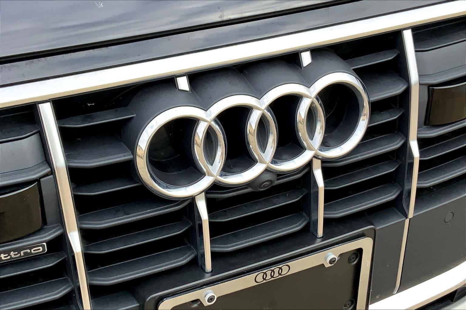 Used 2021 Audi Q7 3.0T Prestige w/ Prestige Package AWD/4WD image 33