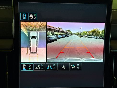 New 2026 GMC Yukon XL Denali Ultimate w/ LPO, Get Active Package AWD/4WD image 23