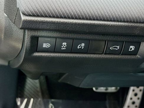 Used 2026 Toyota Camry SE w/ Convenience Package FWD image 10