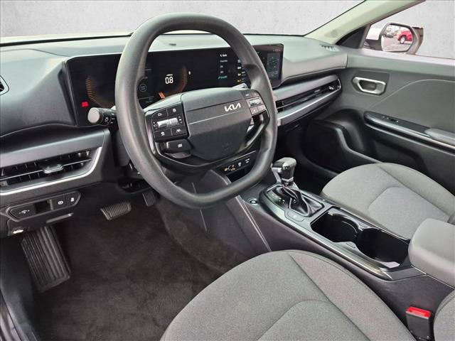 Used 2025 Kia K4 FWD image 13