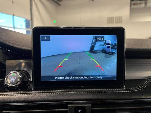 Used 2020 Lincoln Corsair AWD w/ Premium Package image 18