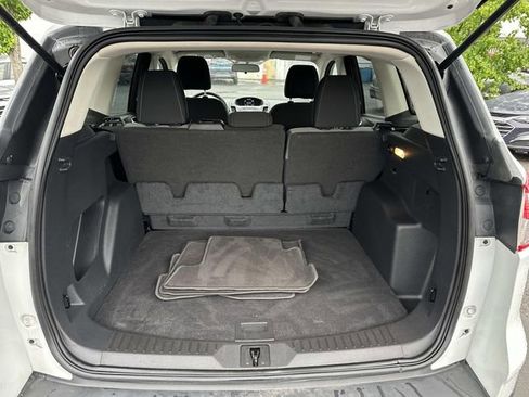 Used 2016 Ford Escape SE AWD/4WD image 15