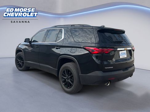 Used 2023 Chevrolet Traverse LT FWD image 3