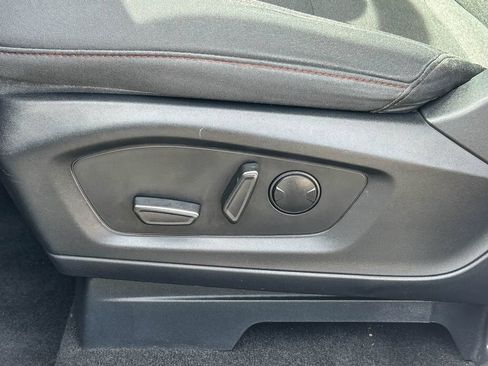 Used 2025 Ford Explorer Active RWD image 23