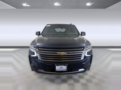 Used 2023 Chevrolet Tahoe High Country w/ Premium Package AWD/4WD image 6