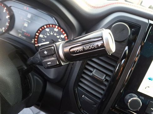 Certified 2023 Nissan Titan PRO-4X w/ Pro-4x Convenience Package image 15