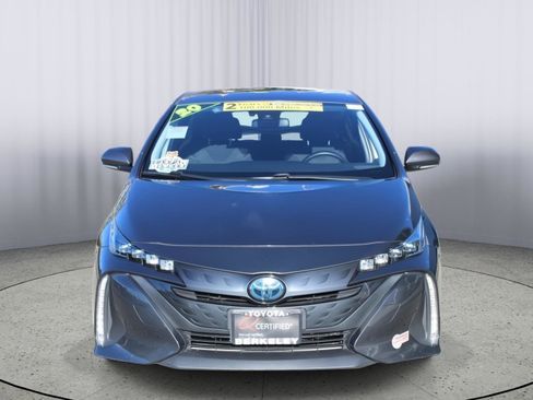 Used 2020 Toyota Prius Prime LE image 3