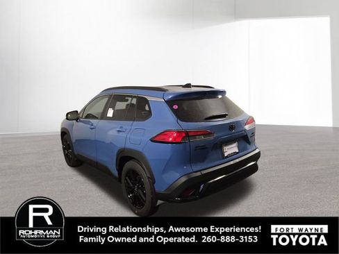 New 2026 Toyota Corolla Cross XSE image 9