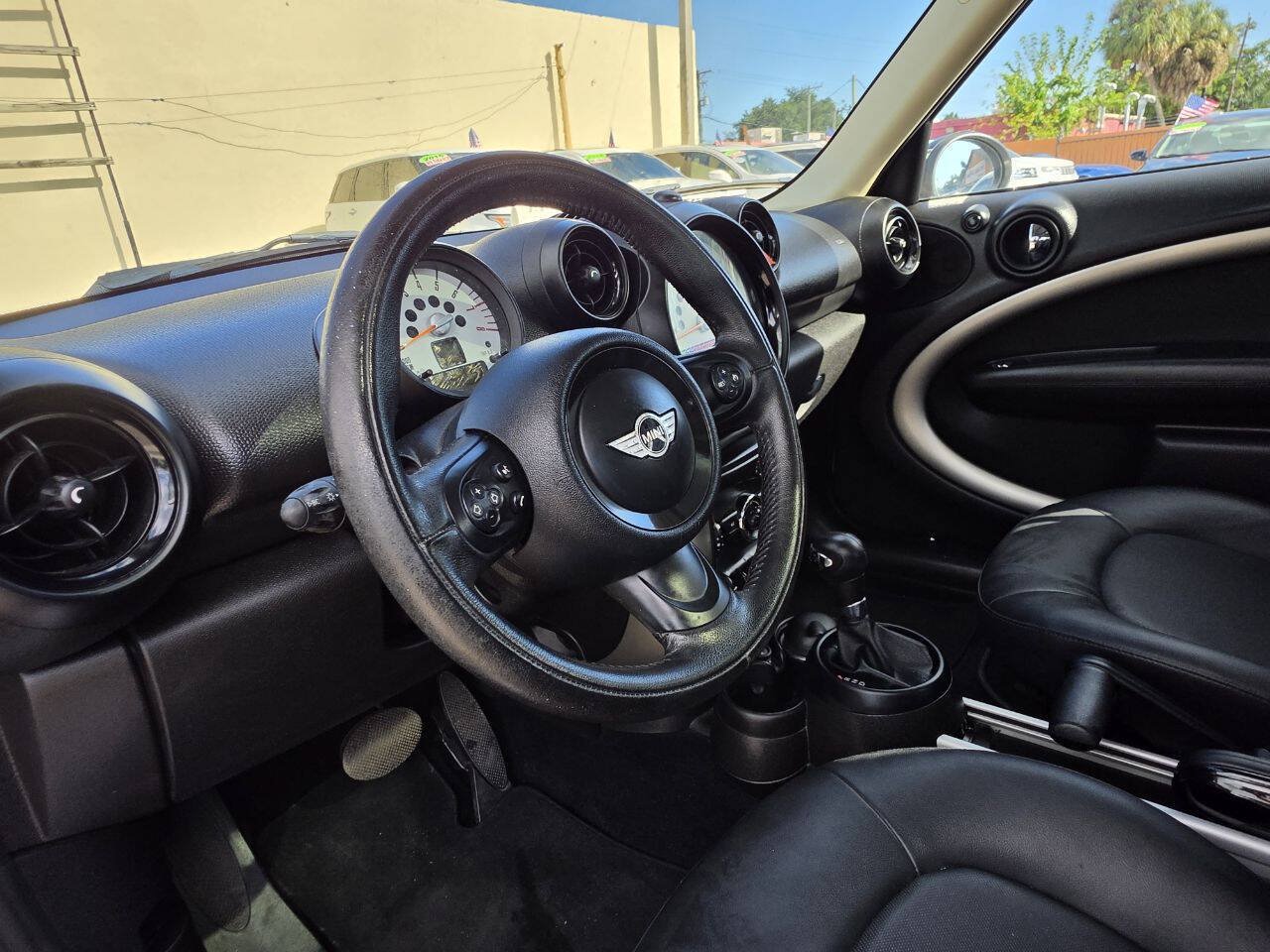 Used 2013 MINI Cooper Countryman FWD image 12
