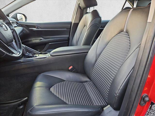 Used 2019 Toyota Camry SE FWD image 15