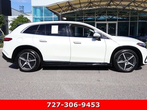 Certified 2023 Mercedes-Benz EQS 580 4MATIC SUV image 11
