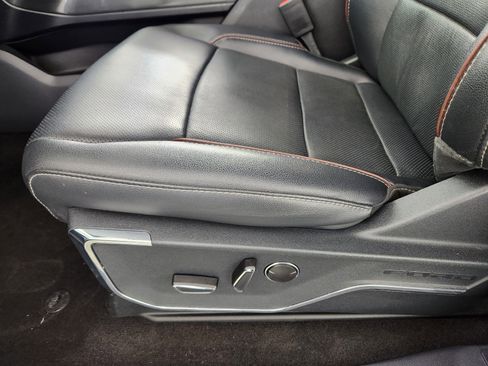 Used 2022 Ford F150 Lariat w/ Equipment Group 502A High image 13