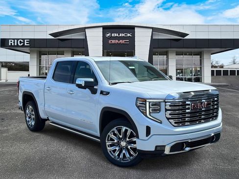 New 2026 GMC Sierra 1500 Denali w/ Denali Reserve Package AWD/4WD image 1