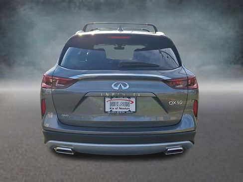 Used 2025 INFINITI QX50 Luxe AWD/4WD image 7