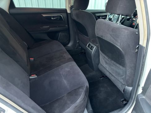 Used 2013 Nissan Altima 2.5 SV image 33