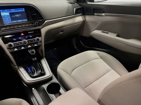Used 2020 Hyundai Elantra Value Edition image 28