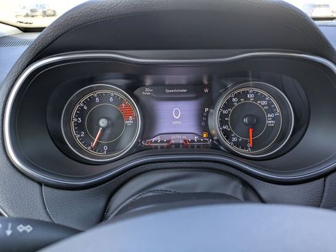 Used 2020 Jeep Cherokee Limited AWD/4WD image 11