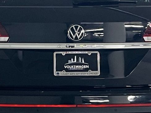 Used 2023 Volkswagen Atlas SE AWD/4WD image 35