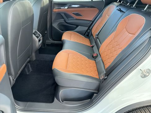 New 2026 Volkswagen Tiguan SEL R-Line AWD/4WD image 15