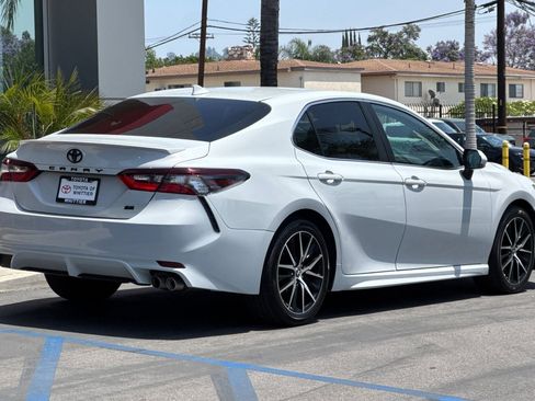 Certified 2023 Toyota Camry SE w/ Convenience Package FWD image 5