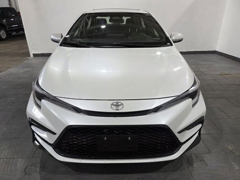 Used 2024 Toyota Corolla SE image 8