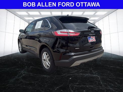 Used 2023 Ford Edge SEL w/ Convenience Package AWD/4WD image 2
