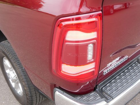 Used 2024 RAM 3500 Big Horn AWD/4WD image 17