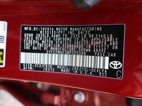 Used 2022 Toyota Corolla LE FWD image 41