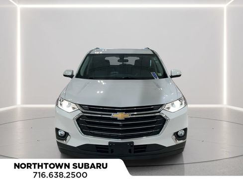Used 2018 Chevrolet Traverse LT AWD/4WD image 9