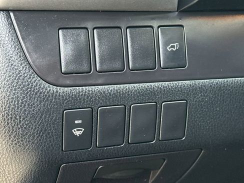 Used 2016 Toyota Highlander XLE FWD image 24