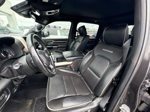 Used 2019 RAM 1500 Laramie AWD/4WD image 19