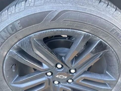 Used 2025 Chevrolet Trax ACTIV w/ Driver Confidence Package image 13