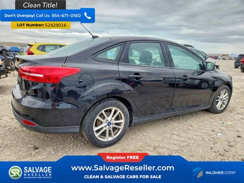 Used 2016 Ford Focus SE FWD image 4