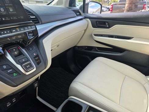 Used 2025 Honda Odyssey EX-L image 33