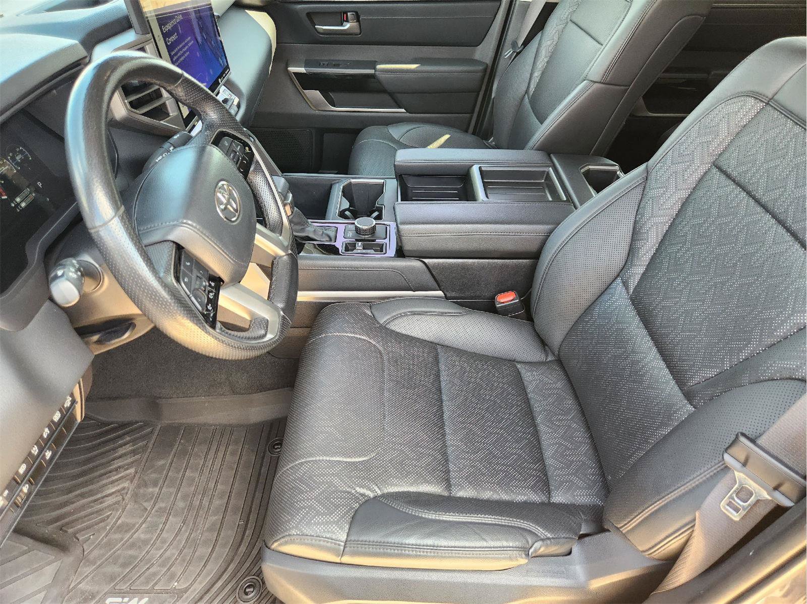 Used 2024 Toyota Tundra Limited w/ Power Package AWD/4WD image 13