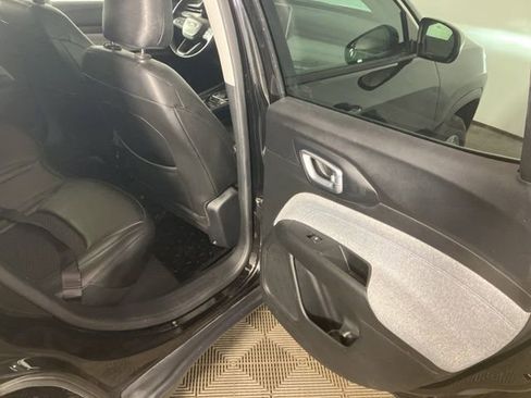 Used 2022 Jeep Compass Latitude w/ Convenience Group image 19