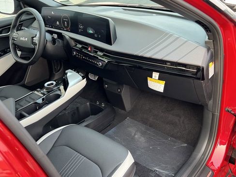 New 2023 Kia EV6 GT-Line image 16