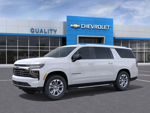 New 2026 Chevrolet Suburban LT image 26