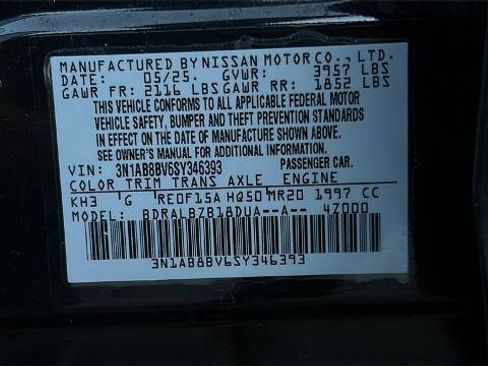 Certified 2025 Nissan Sentra S image 29