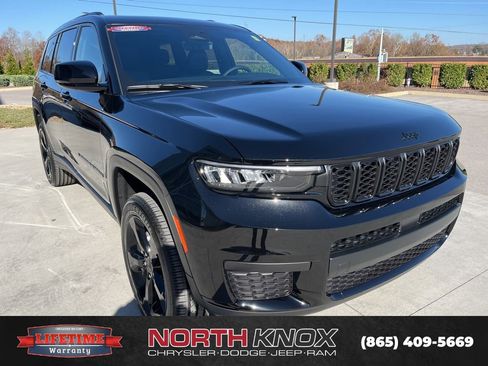 New 2025 Jeep Grand Cherokee L Altitude image 32