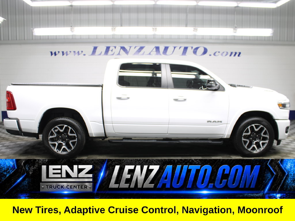 Used 2025 RAM 1500 Laramie w/ Sport Appearance Package AWD/4WD 360° Tour